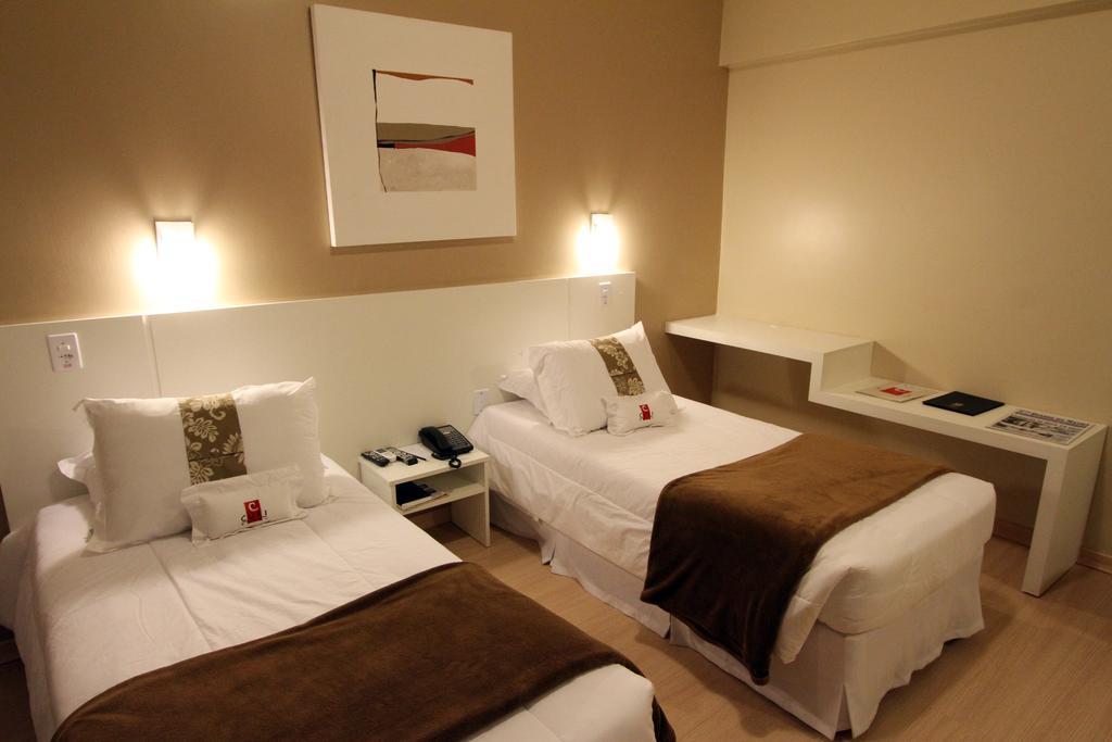 Hotel Curi Executive Pelotas Bilik gambar