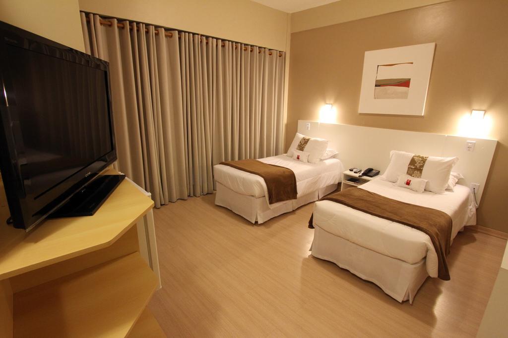 Hotel Curi Executive Pelotas Bilik gambar