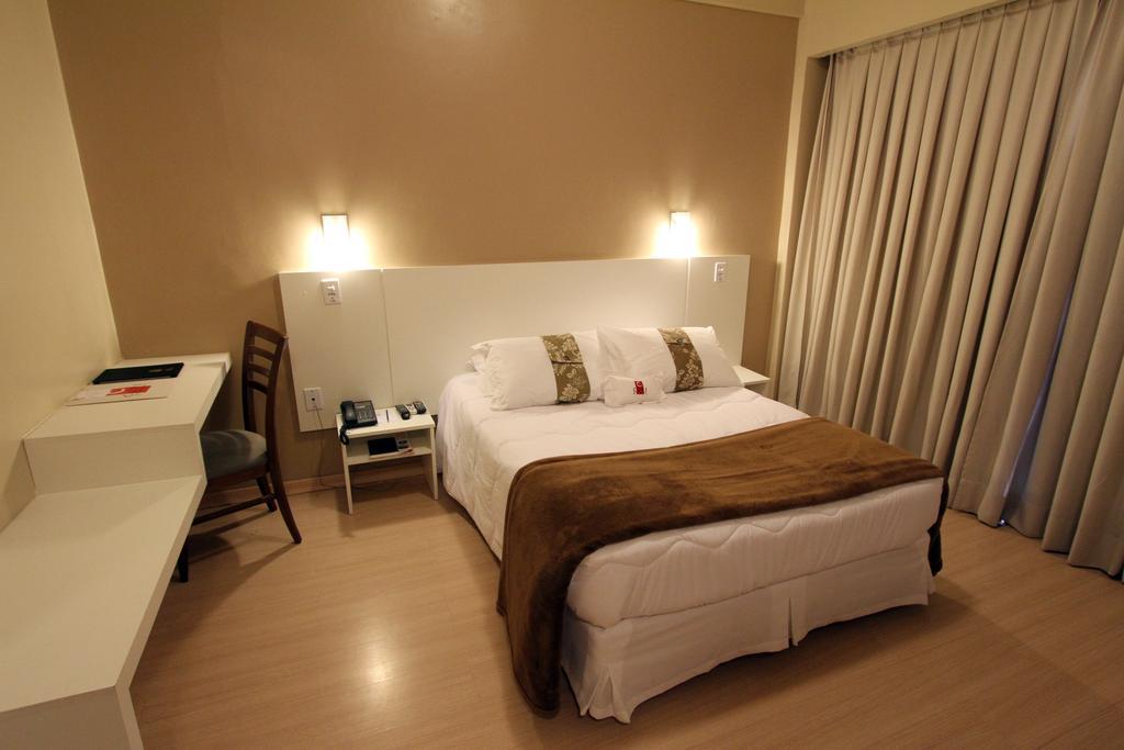 Hotel Curi Executive Pelotas Bilik gambar
