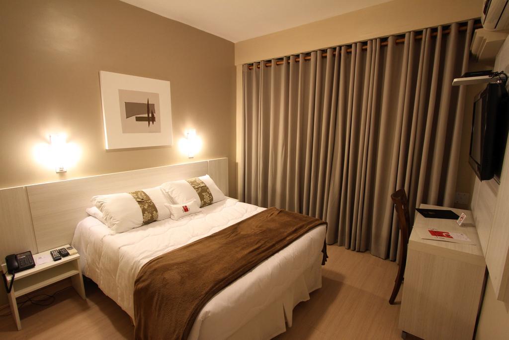 Hotel Curi Executive Pelotas Bilik gambar