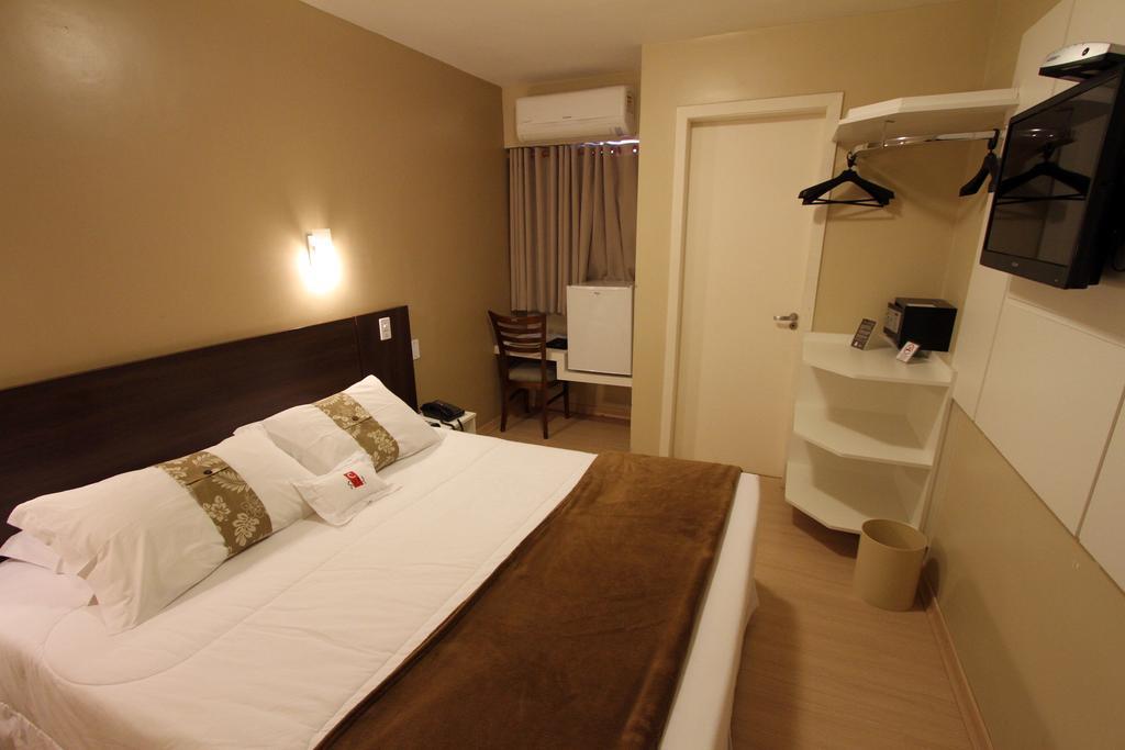 Hotel Curi Executive Pelotas Bilik gambar